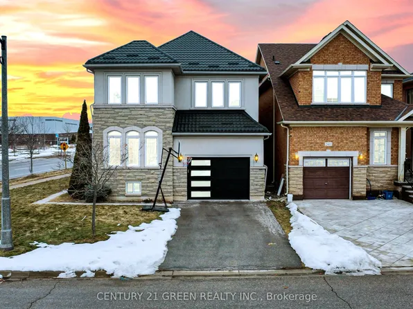 2561 Grand Oak Trl, Oakville, ON L6M 0R4