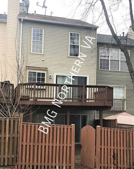 3045 Madden Ct — Photo 2
