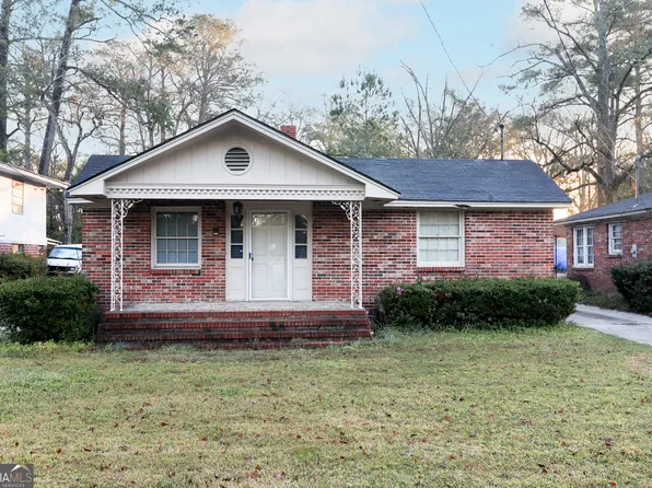 707 Church St, Claxton, GA 30417