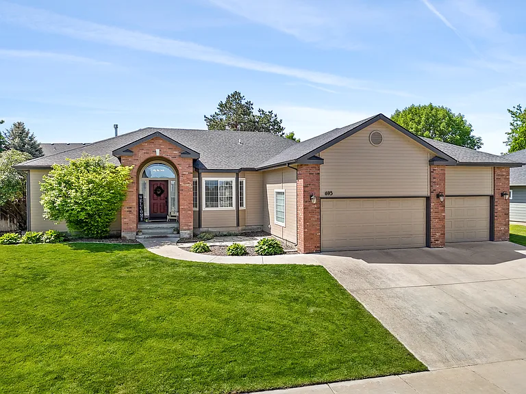 695 W Riodosa Dr — Photo 34