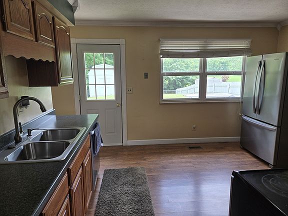 Kitchen, main floor