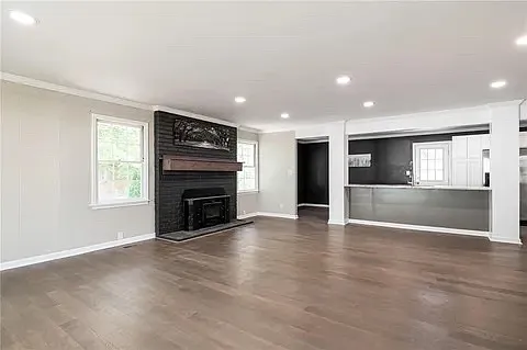 Vanguard Cir SW — Photo 9
