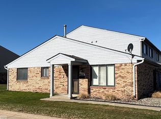 29368 Apple Garden Blvd, Chesterfield, MI