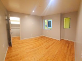 983 Capp St #B, San Francisco, CA 94110