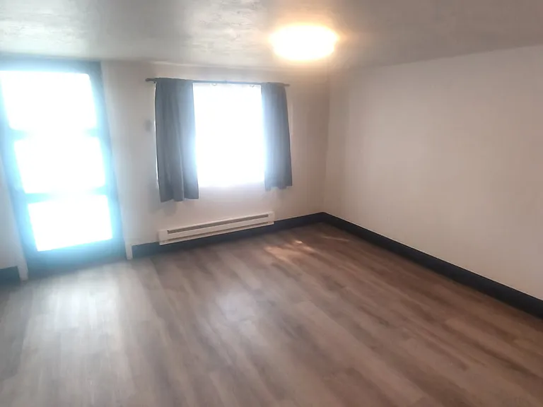 1021 E Kuna Rd — Photo 5