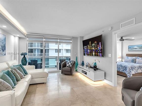 4th image of 6917 Collins Ave #Cu-706
