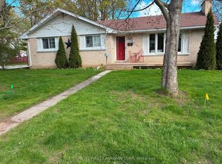 1294 Hillcrest Ave, London, ON N5Y 4N5