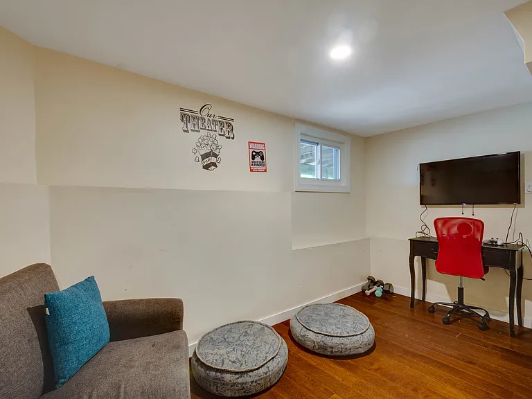 43 Joseph Rd — Photo 21