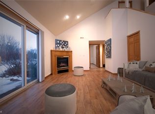 648 Old Highway 35 S #B, Hudson, WI 54016