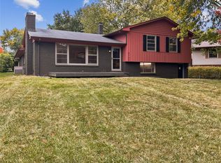 2700 Redbud Ln, Anderson, IN 46011