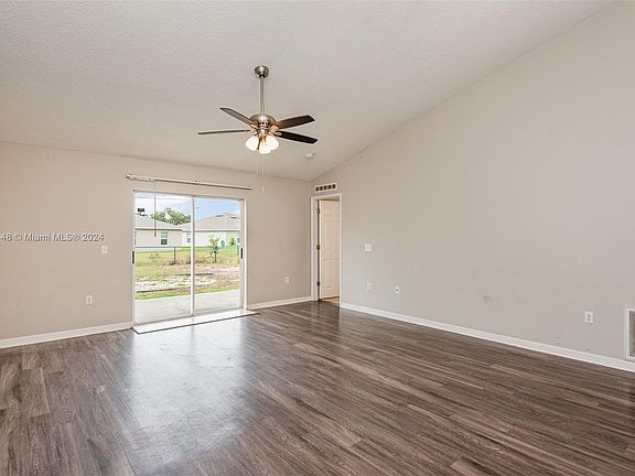 5th image of 1130 SW Kalevala Dr
