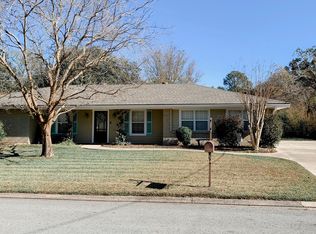 207 Robert Lee Cir, Lafayette, LA 70506
