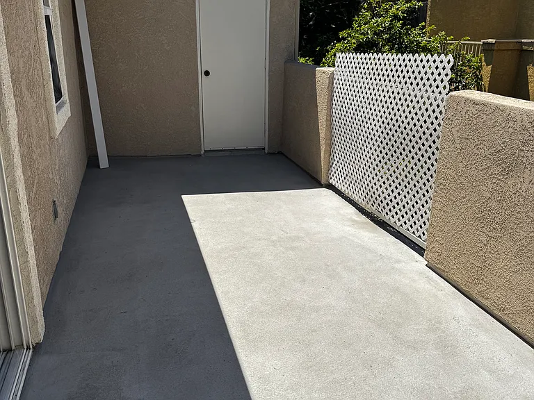 20802 Seine Ave #4 — Photo 11