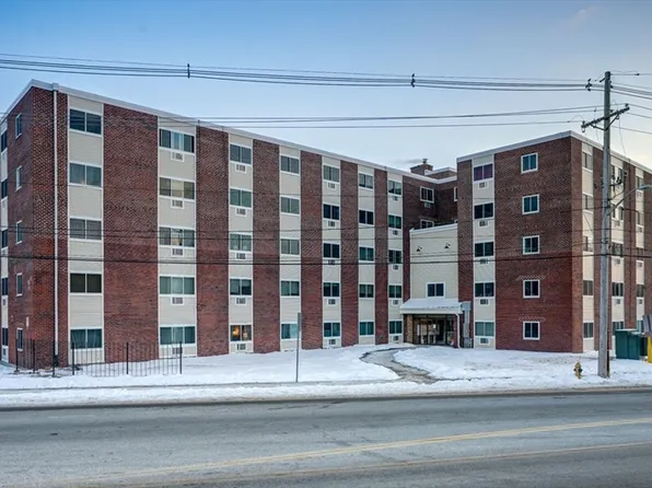 215 Winter St APT 4A, Weymouth, MA 02188