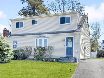 74 Heathcote Road, Yonkers, NY, 10710