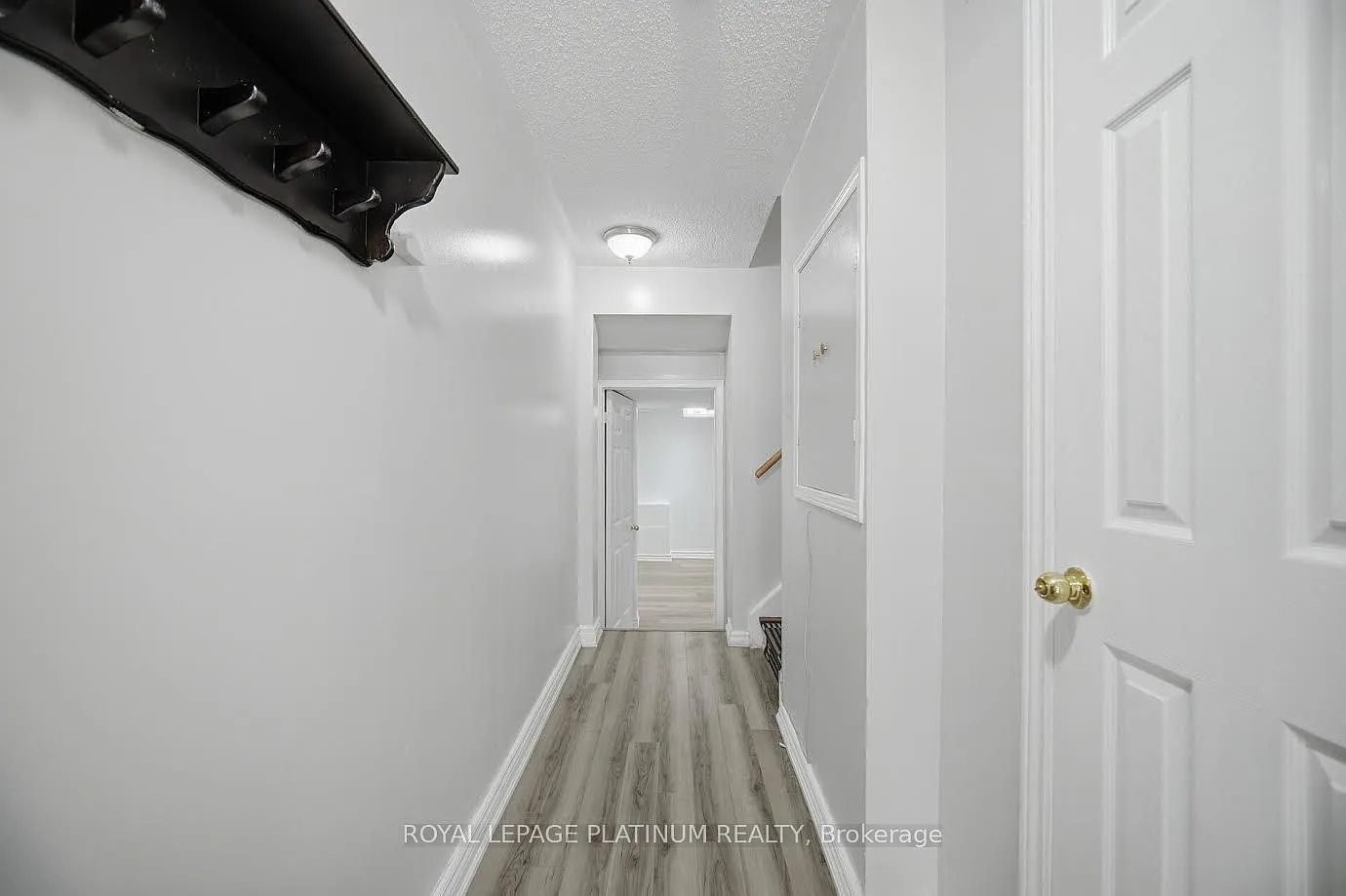 4 bed, $2,800 — Photo 4