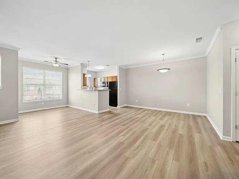 Summit Pointe — Photo 52