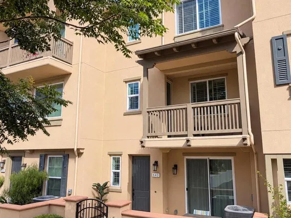 643 Pioneer St, Camarillo, CA 93010