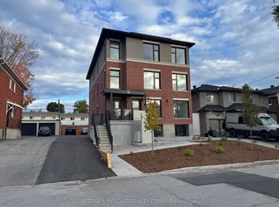 263 Currell Ave #3, Ottawa, ON K1Z 7J5