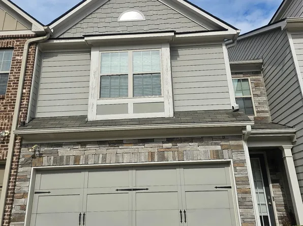7823 Canterbury Ct, Fairburn, GA 30213