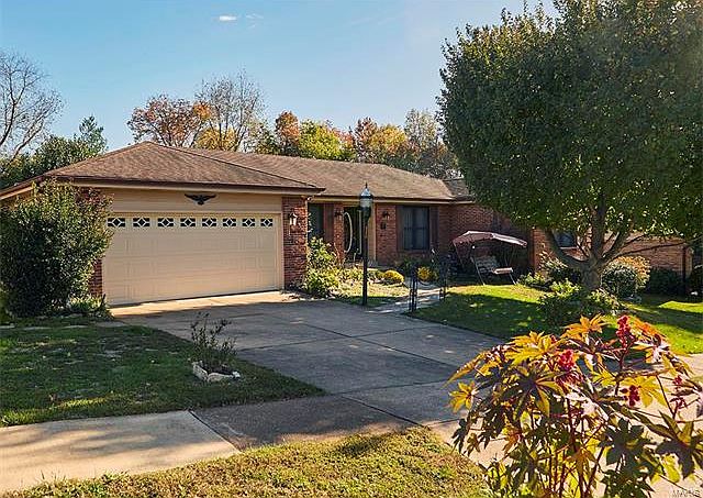 1st image of 5320 Oaklawn Dr