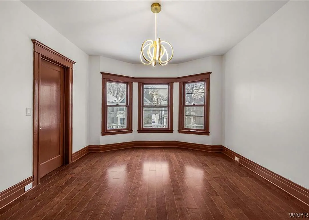 4 bed, 1414 sqft, $1,750 — Photo 3
