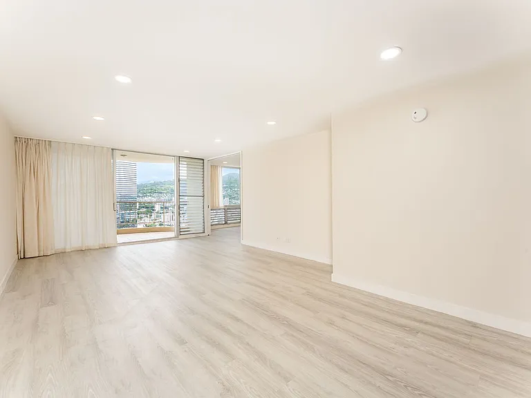 1717 Ala Wai Blvd #2402 — Photo 2