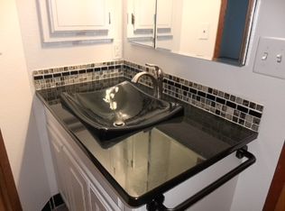 7935 SW Fanno Creek Dr APT 1, Tigard, OR 97224