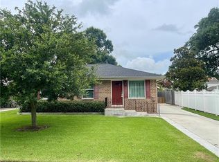 10613 Chadwick Dr, New Orleans, LA 70123