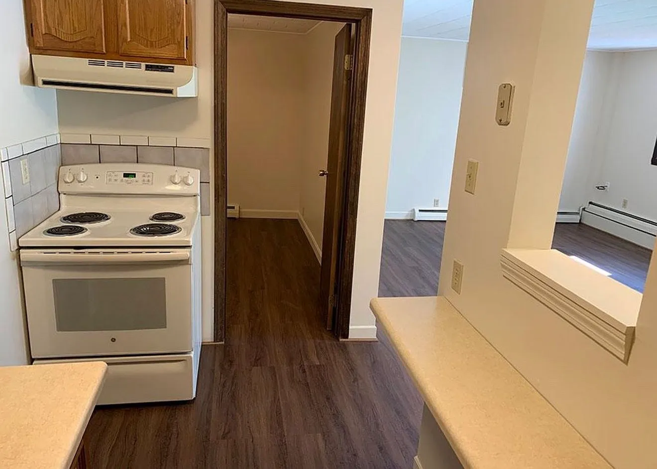 1 bed, 750 sqft, $1,500 — Photo 3