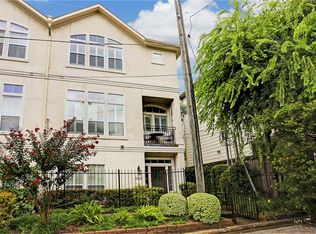 3916 Blossom St, Houston, TX 77007