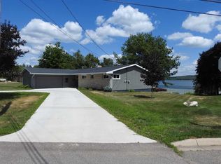 1212 E Grant St, Iron Mountain, MI 49801