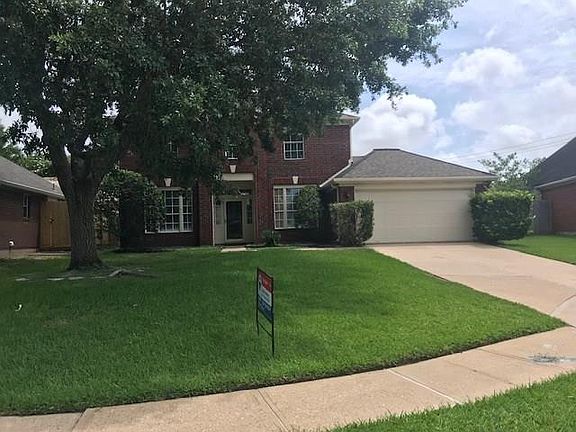 4th image of 16019 Biscayne Shoals Dr