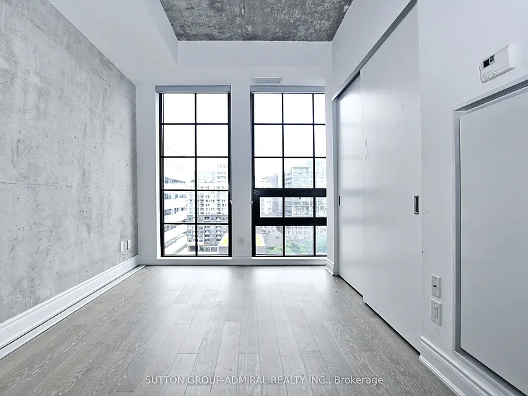 608 Richmond St W #1013 — Photo 11