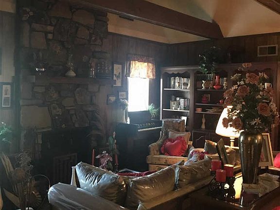 5th image of 4401 N Bay Dr