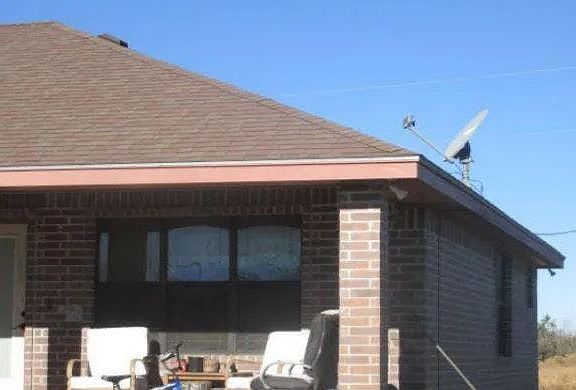 2nd image of 1120 N Avenue B