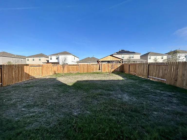 15114 Harbor Lndg — Photo 16