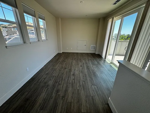 4483 Tahiti Ct — Photo 52