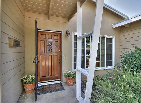 2nd image of 338 G St