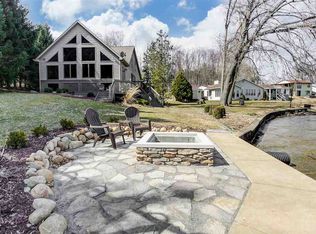 5515 S 930 E, Wolcottville, IN 46795