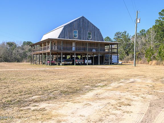 3rd image of 5295 Agricola Latonia Rd