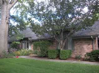 29794 Foxhill Rd, Perrysburg, OH 43551