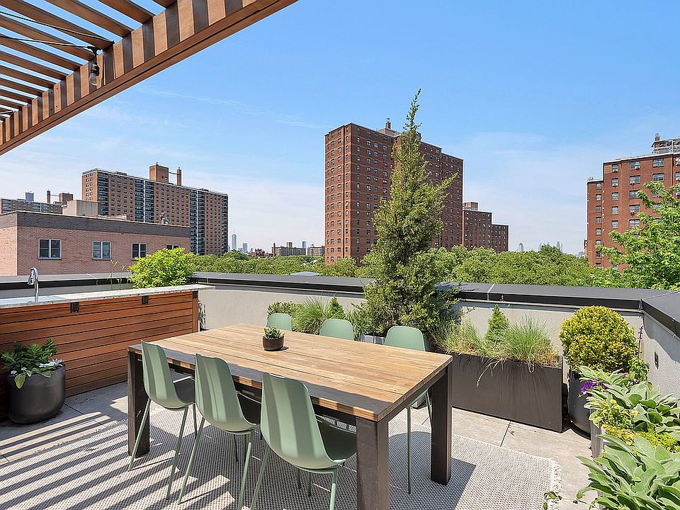 1st image of 125 Clifton Pl #6