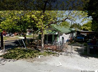 3025 Colima St, San Antonio, TX 78207