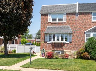 3835 Kirkwood Rd, Philadelphia, PA 19114