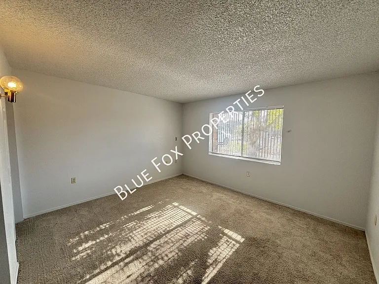 1721 W Dalehaven Cir — Photo 16