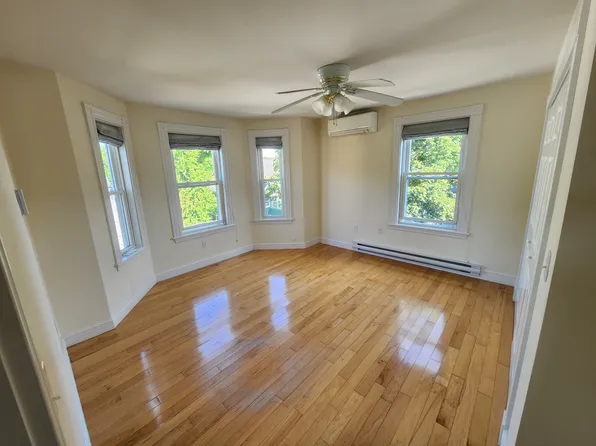 37 Sargent St #3, Cambridge, MA 02140