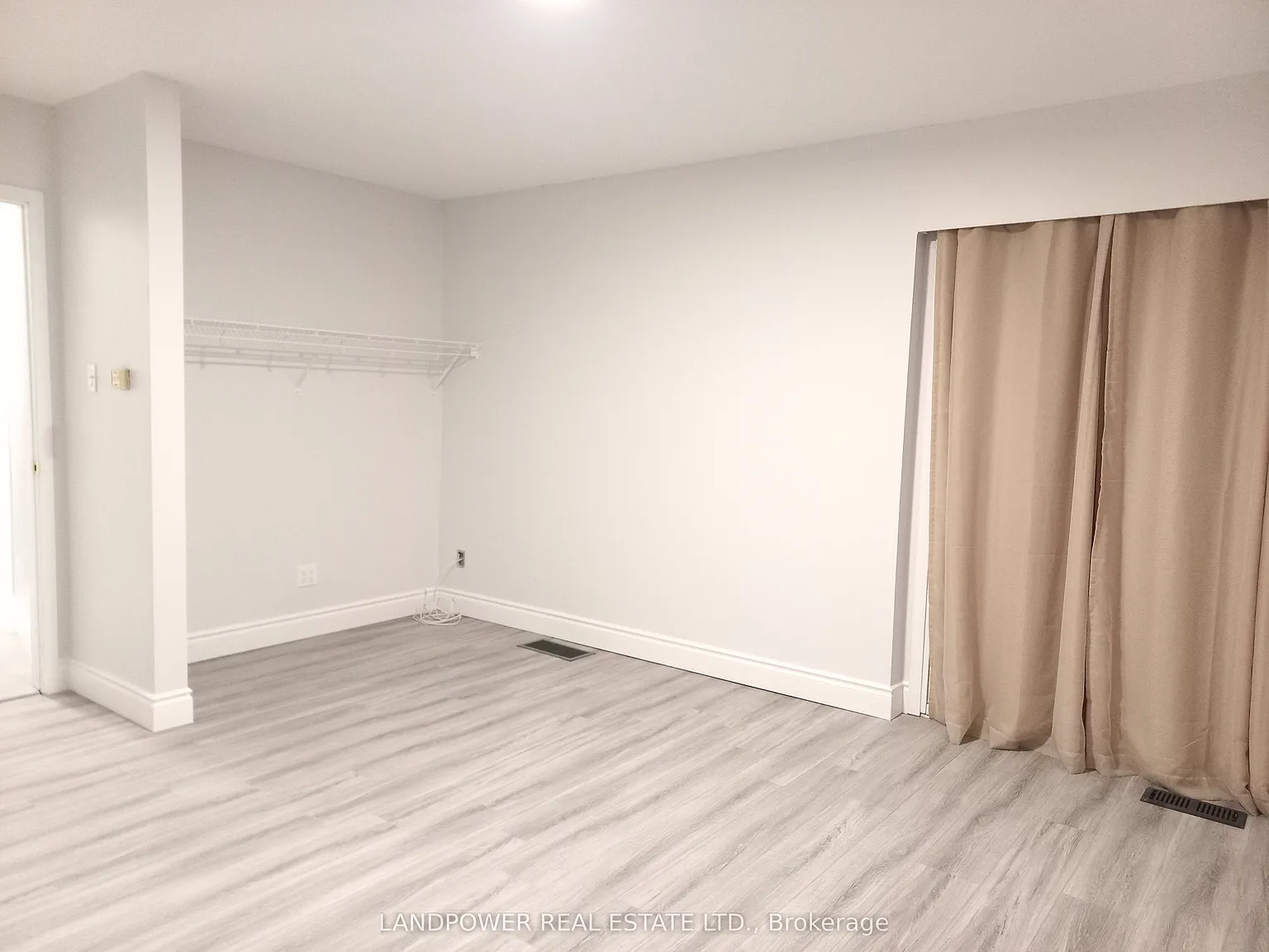 4 bed, $3,980 — Photo 4