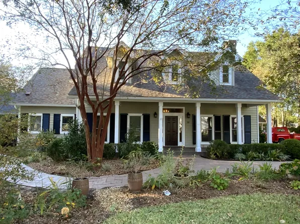 38 Hampton Cir, Niceville, FL 32578
