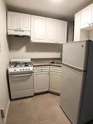 Rented by Highline Residential | media 5